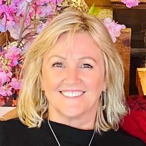 Meet your Posher, Keri